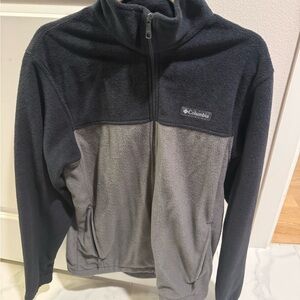 Columbia Two-Tone Black and Gray Fleece Jacket